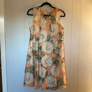 NWOT Gabby Skye Floral Dress Size 12